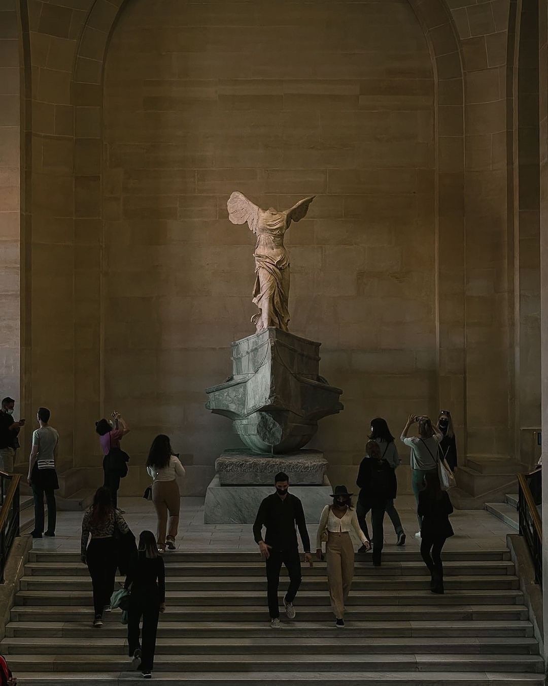 vitória de samotrácia - museu do louvre